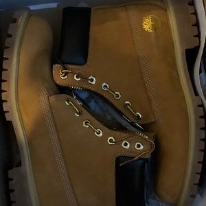 Brand new timberland boots.